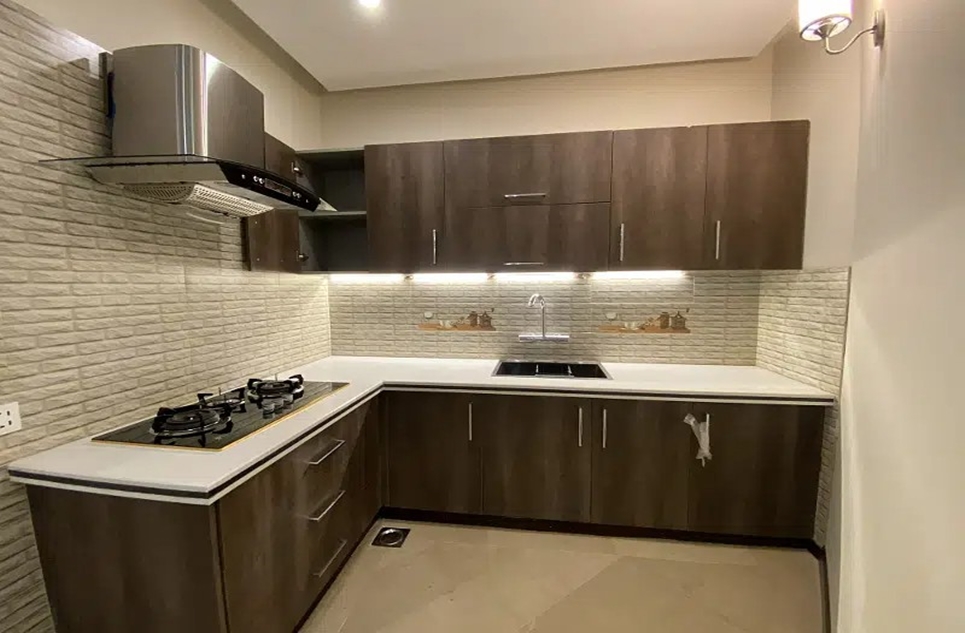 1 kanal house for rent in Phase 6 DHA Lahore
