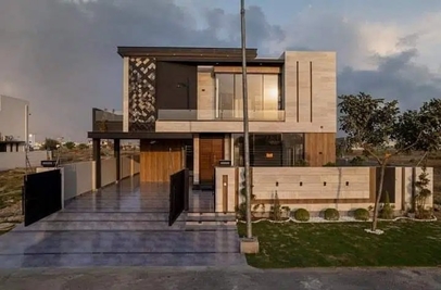 1 kanal house for rent in Phase 5 DHA Lahore