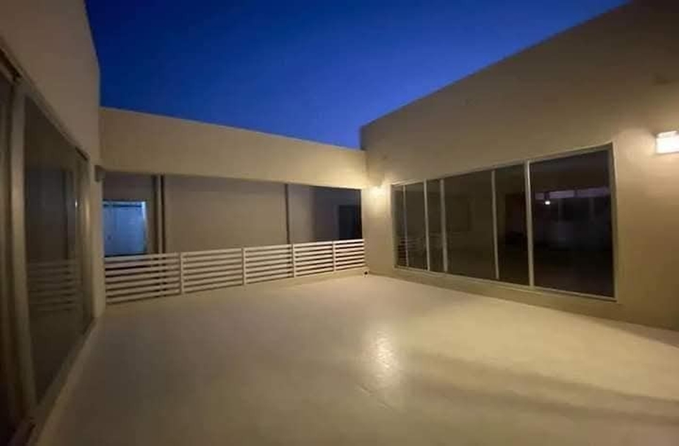 500 square yard Villa for sale in Bahria Town, Karachi