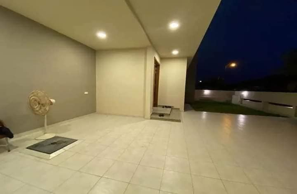 500 square yard Villa for sale in Bahria Town, Karachi