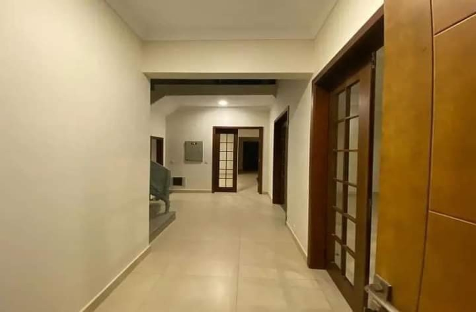 500 square yard Villa for sale in Bahria Town, Karachi