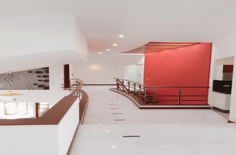 999 square yard house for rent in Phase 5 DHA Karachi