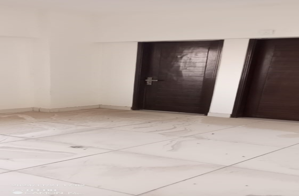 3 beds  apartment for rent in University Road Karachi