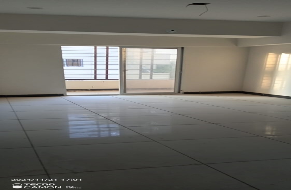 3 beds  apartment for rent in University Road Karachi