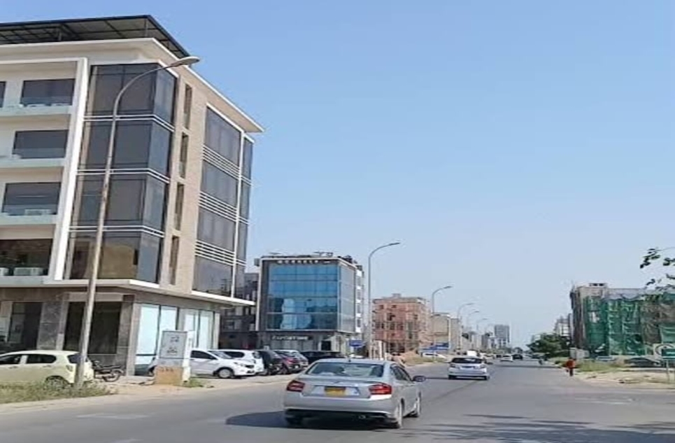 209 square yard apartment for sale in Civil Lines Karachi