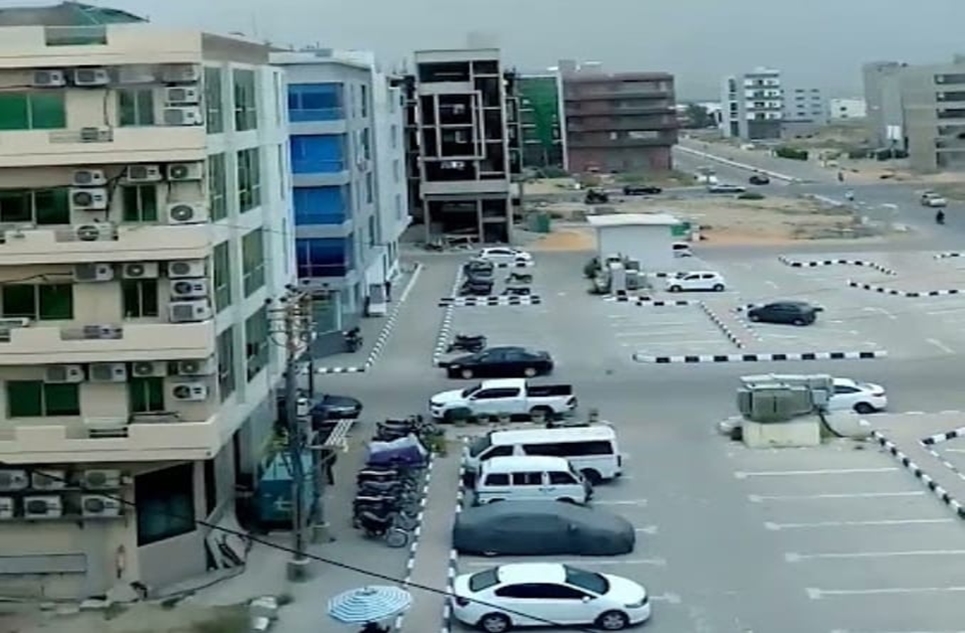 209 square yard apartment for sale in Civil Lines Karachi