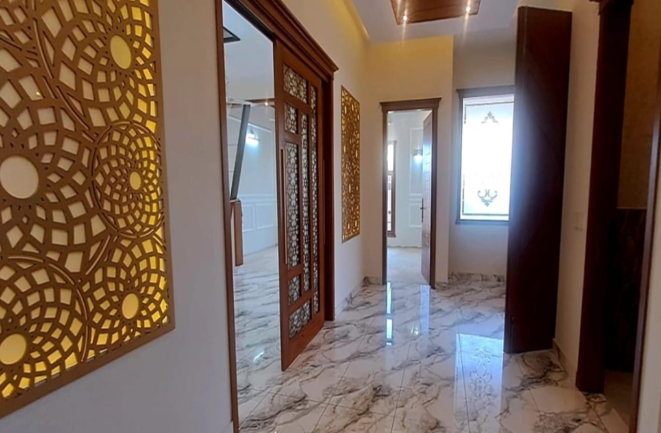 500 square yard house for sale in Phase 6 DHA Karachi