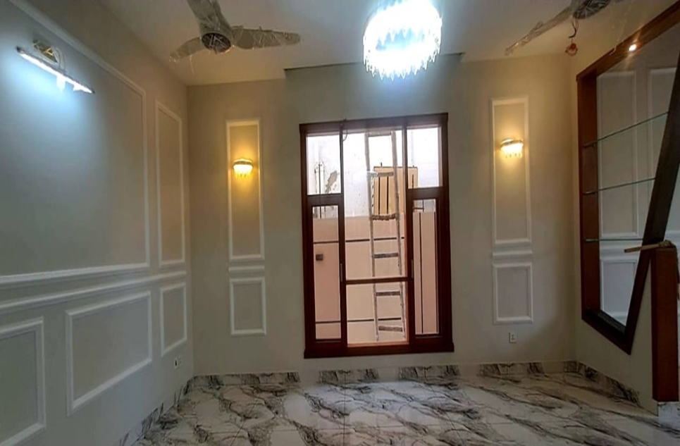 500 square yard house for sale in Phase 6 DHA Karachi