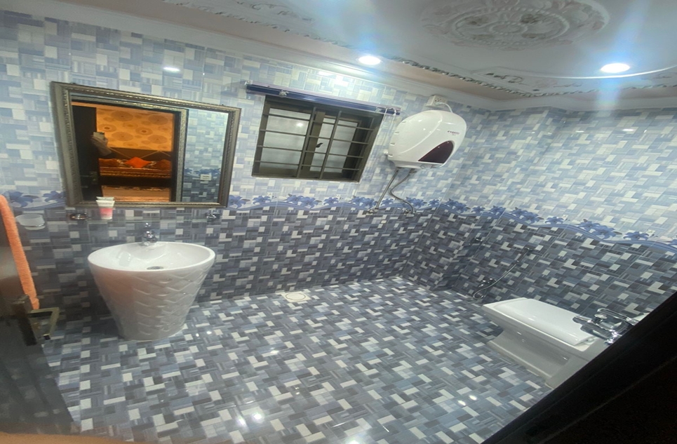 One bed  apartment for sale in Canal Garden Lahore