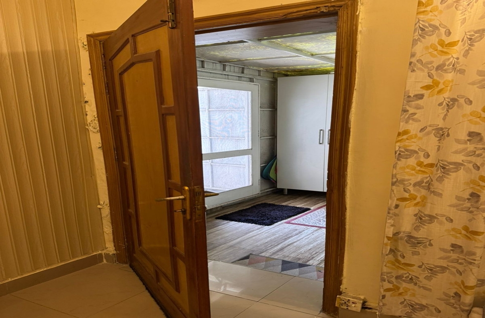 14 marla house for rent in I-8 Islamabad