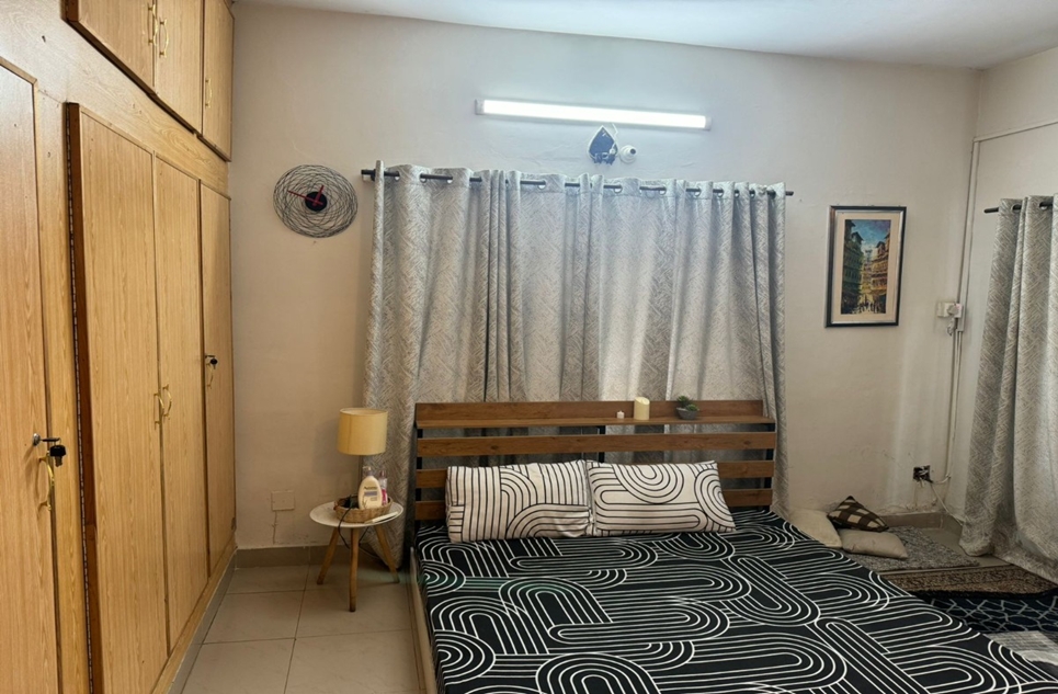 14 marla house for rent in I-8 Islamabad