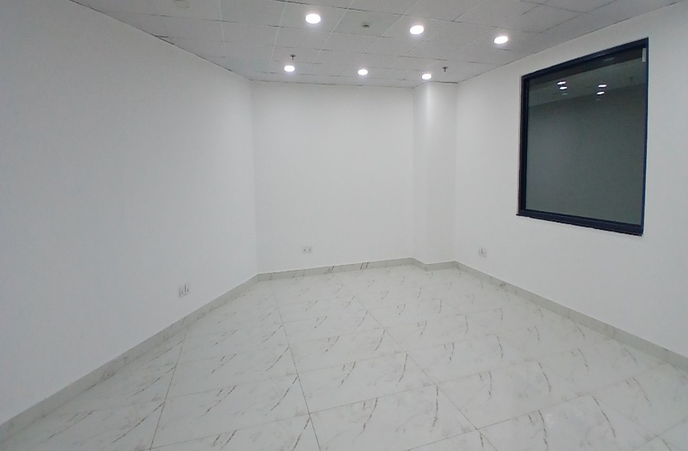 564 square feet office for rent in Gulberg-3 Lahore