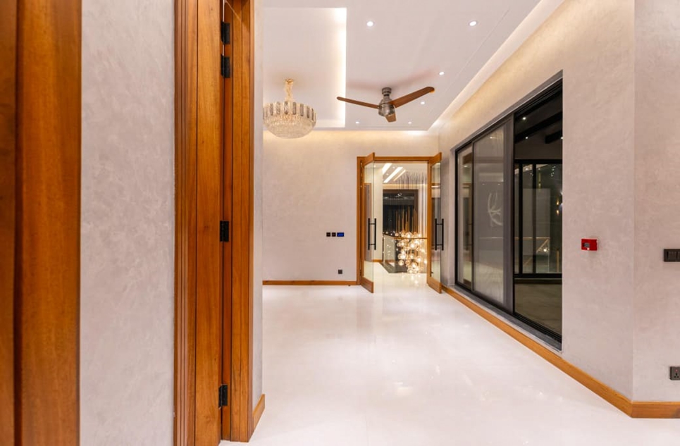 1 kanal house for sale in Phase 6 DHA Lahore