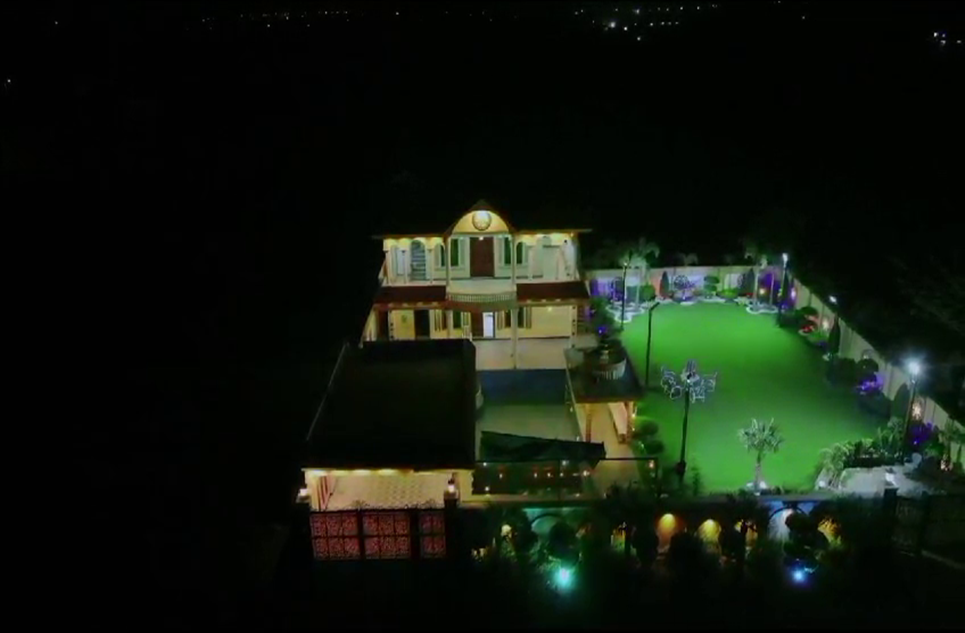 2 Kanal Farmhouse for Sale in Sheikhupura