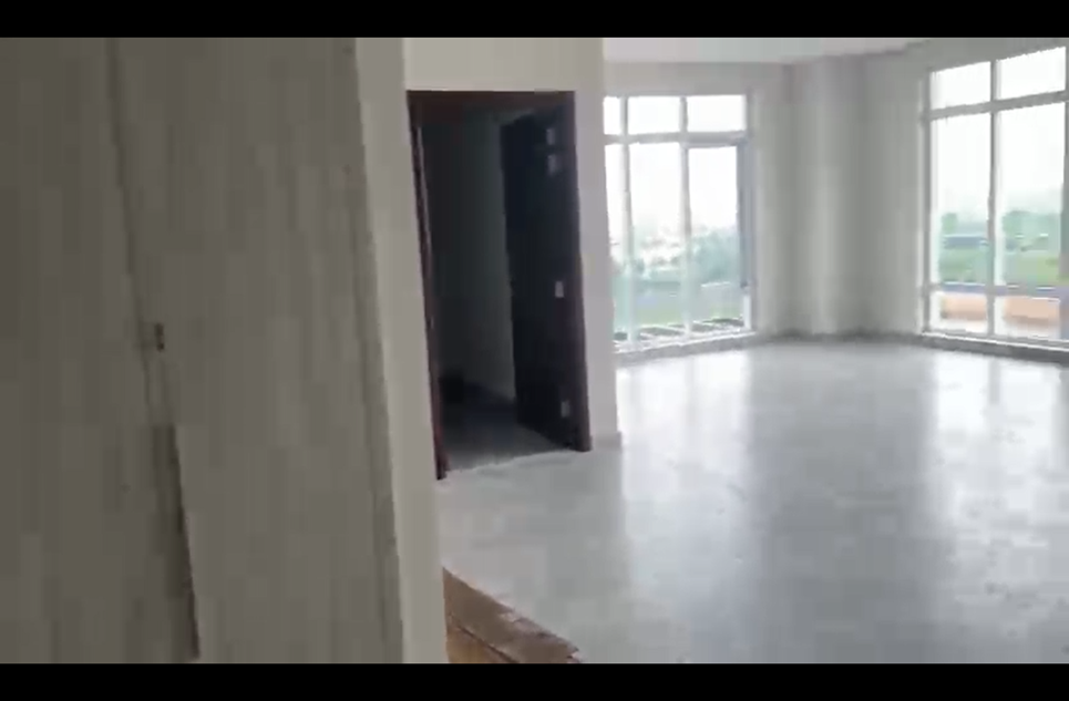 999 square feet apartment for sale in Defence Raya DHA Lahore