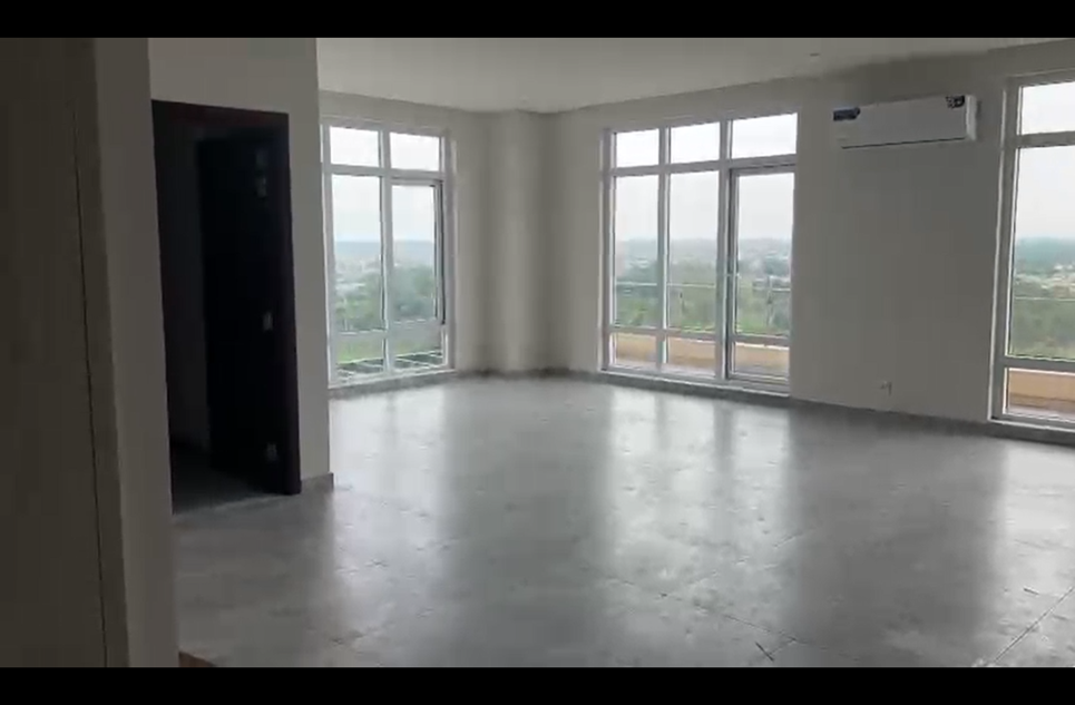 999 square feet apartment for sale in Defence Raya DHA Lahore