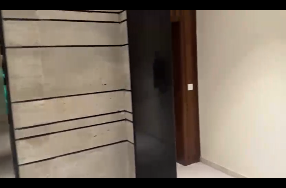 999 square feet apartment for sale in Defence Raya DHA Lahore