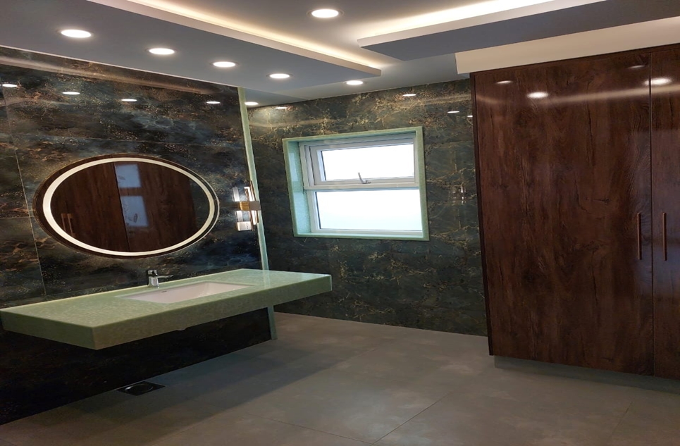 1 kanal house for sale in Phase 7 DHA Lahore