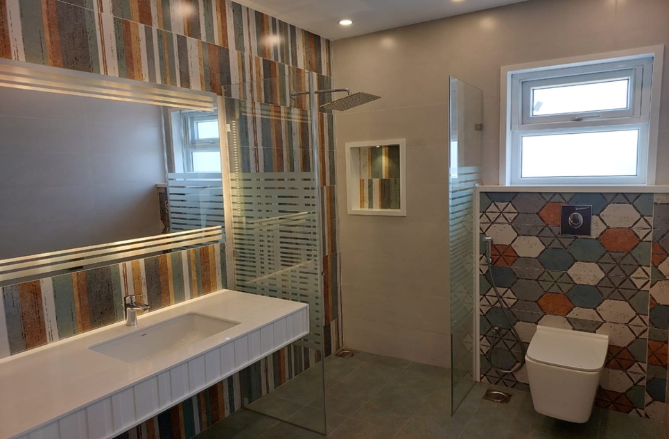 1 kanal house for sale in Phase 7 DHA Lahore