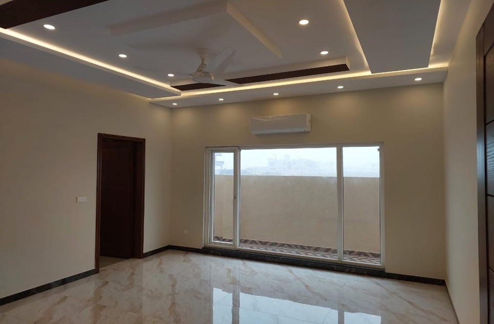 5 marla house for sale in Phase 9 - Town DHA Lahore