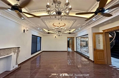 1 kanal house for sale in Phase 7 DHA Lahore