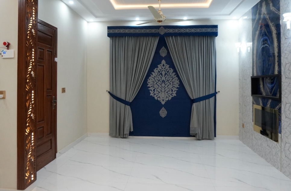 5 marla house for sale in Bahria Orchard Lahore