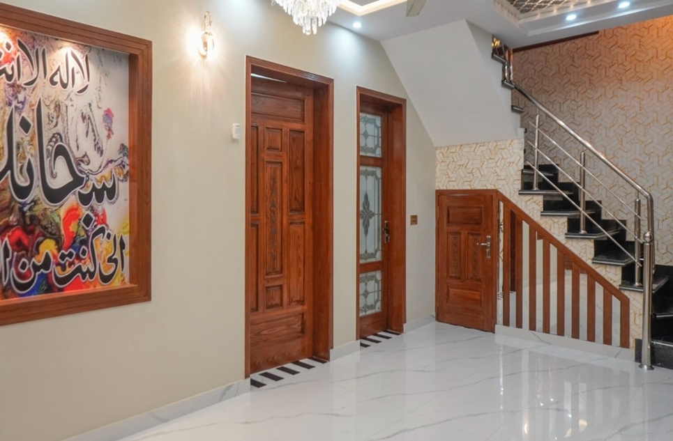 5 marla house for sale in Bahria Orchard Lahore