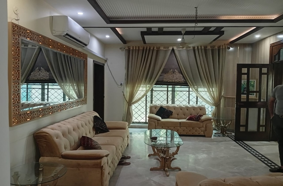 27 marla house for sale in Phase 4 DHA Lahore