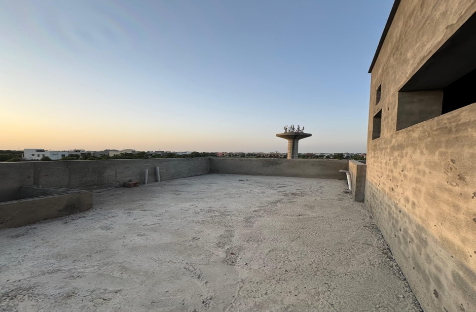 8 marla house for sale in Bahria Orchard Lahore