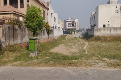 1 kanal plot for sale in Phase 6 DHA Lahore