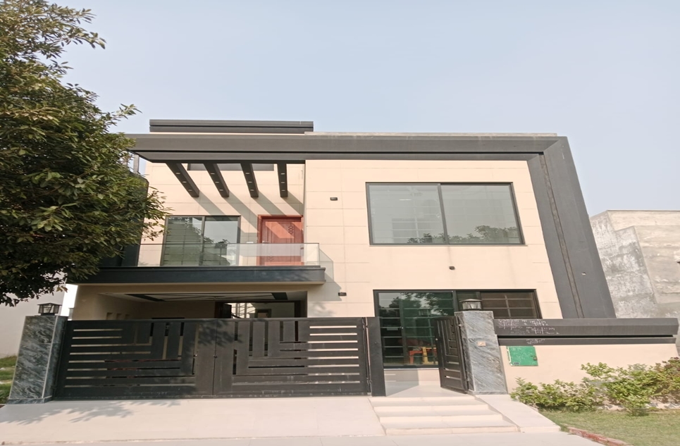 5 marla house for sale in Bahria Orchard Lahore