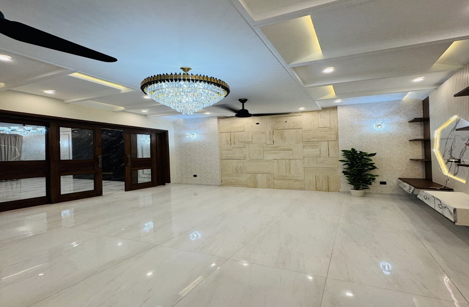 10 marla house for sale in Bahria Orchard Lahore