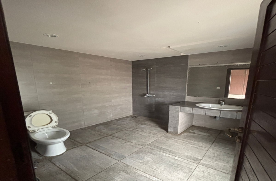 1 kanal house for rent in Lahore