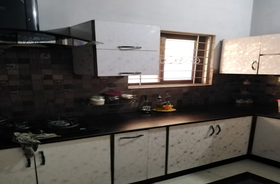 15 marla house for sale in Lahore