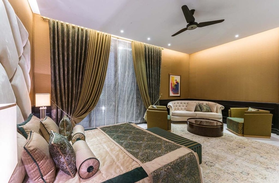 1 kanal house for sale in Phase 7 DHA Lahore