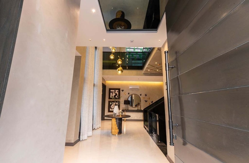 1 kanal house for sale in Phase 7 DHA Lahore