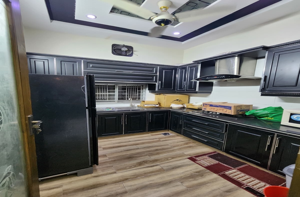 10 marla house for sale in Phase 11 - Rahbar DHA Lahore