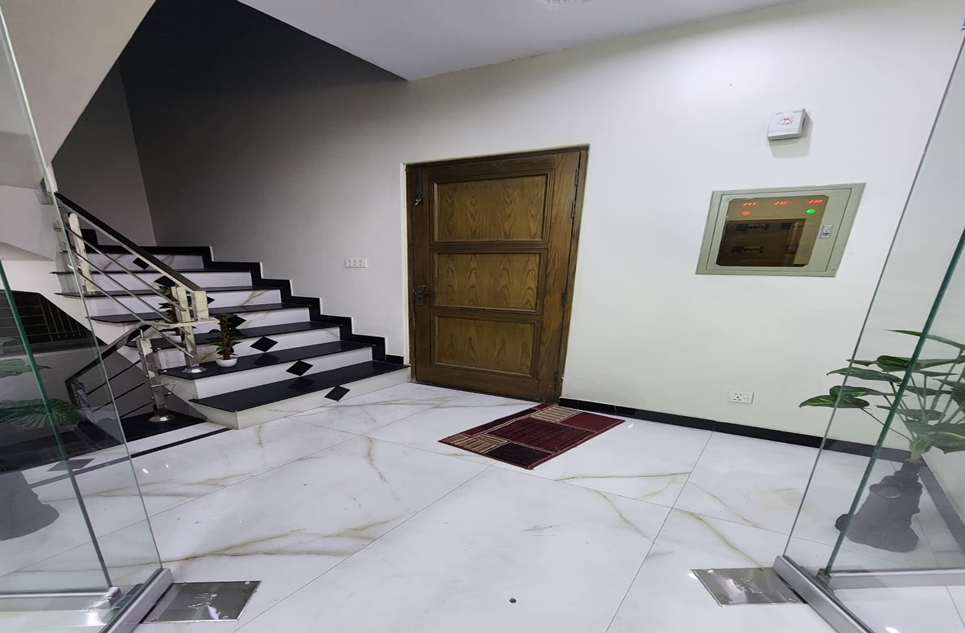 10 marla house for sale in Phase 11 - Rahbar DHA Lahore