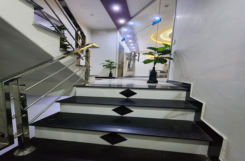 10 marla house for sale in Phase 11 - Rahbar DHA Lahore