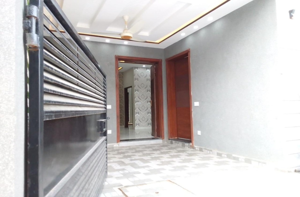 5 marla house for sale in Palm City Lahore