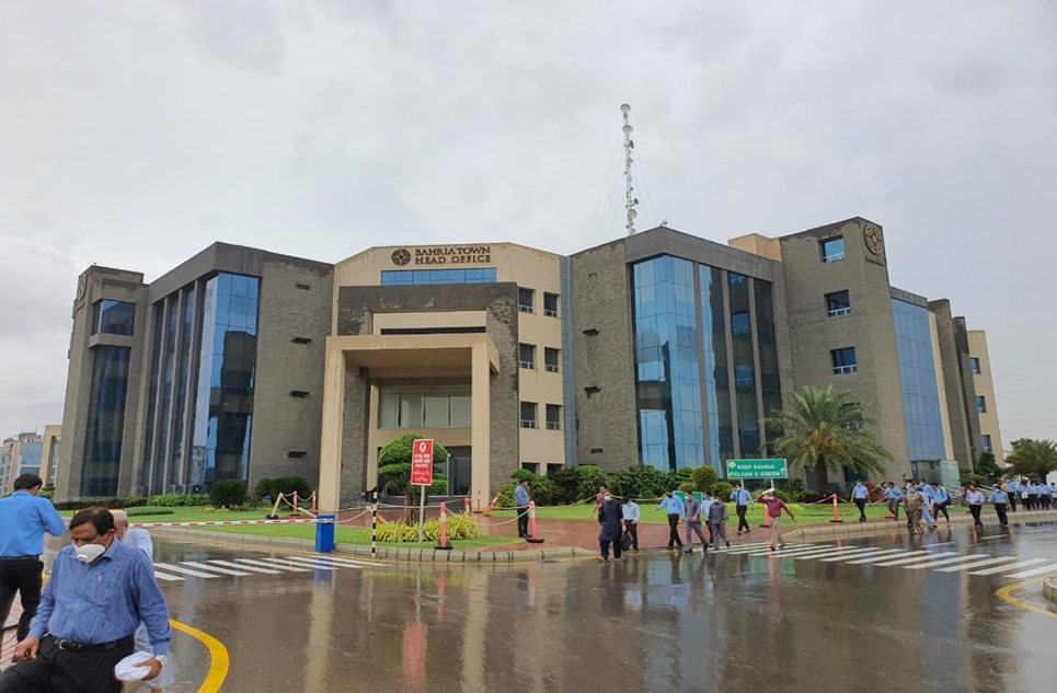 125 square yard plot for sale in Bahria Town Karachi