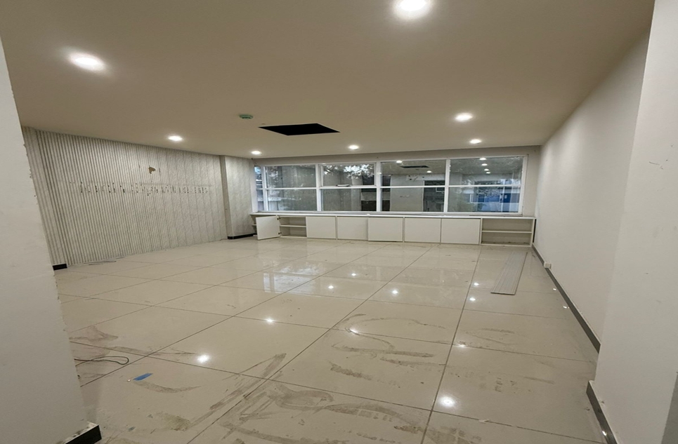 360 square feet office for rent in I-8 Islamabad