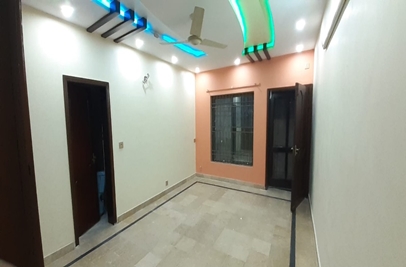 10 marla house for sale in E-11 Islamabad