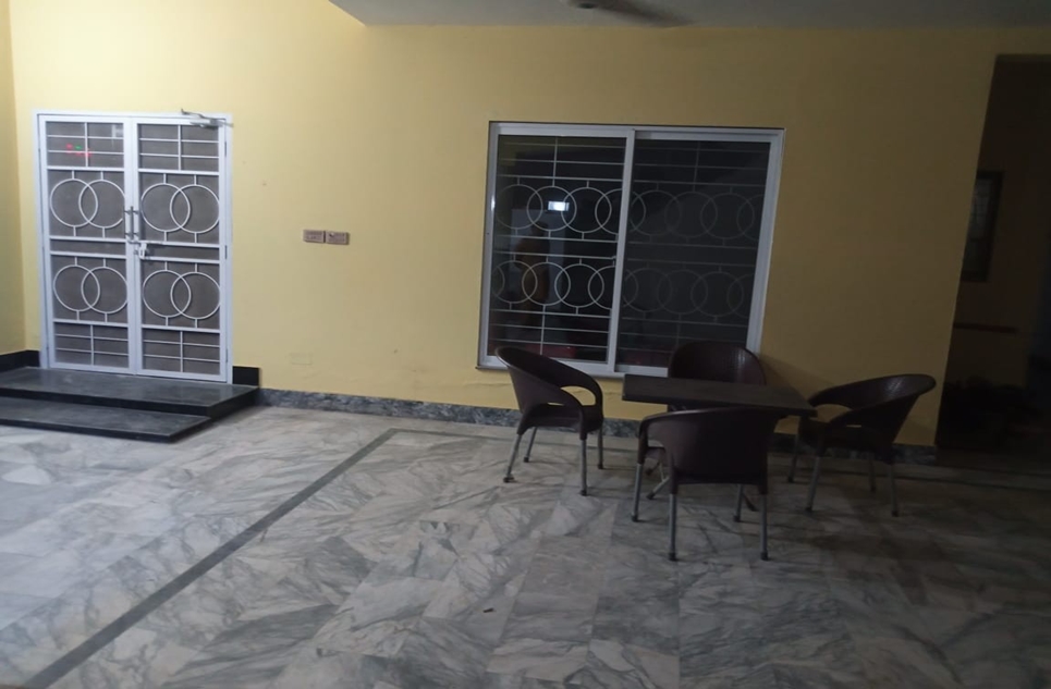 1 Kanal House for Sale in Punjab Block, Chinar Bagh, Lahore