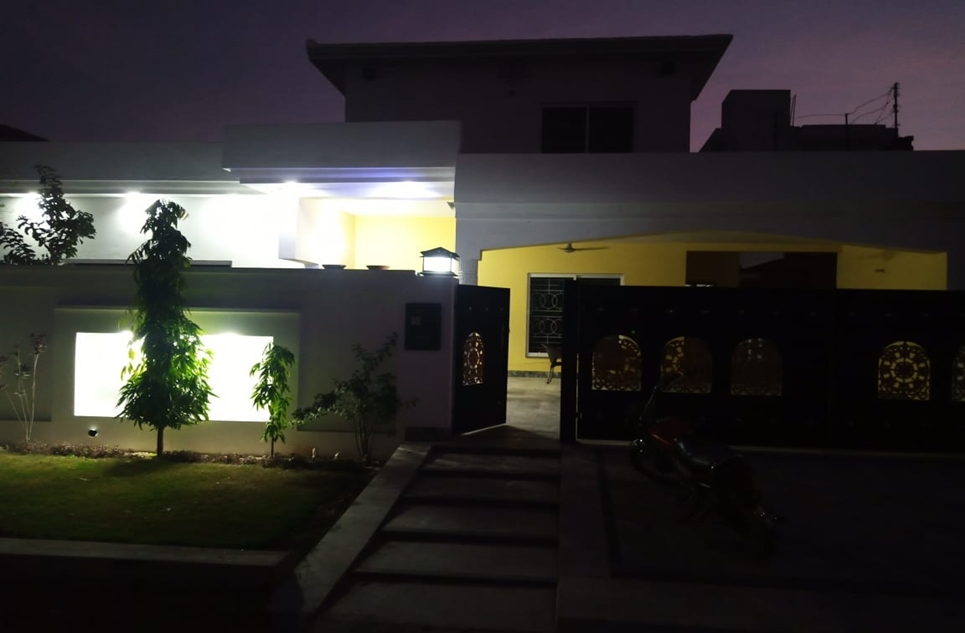 1 Kanal House for Sale in Punjab Block, Chinar Bagh, Lahore