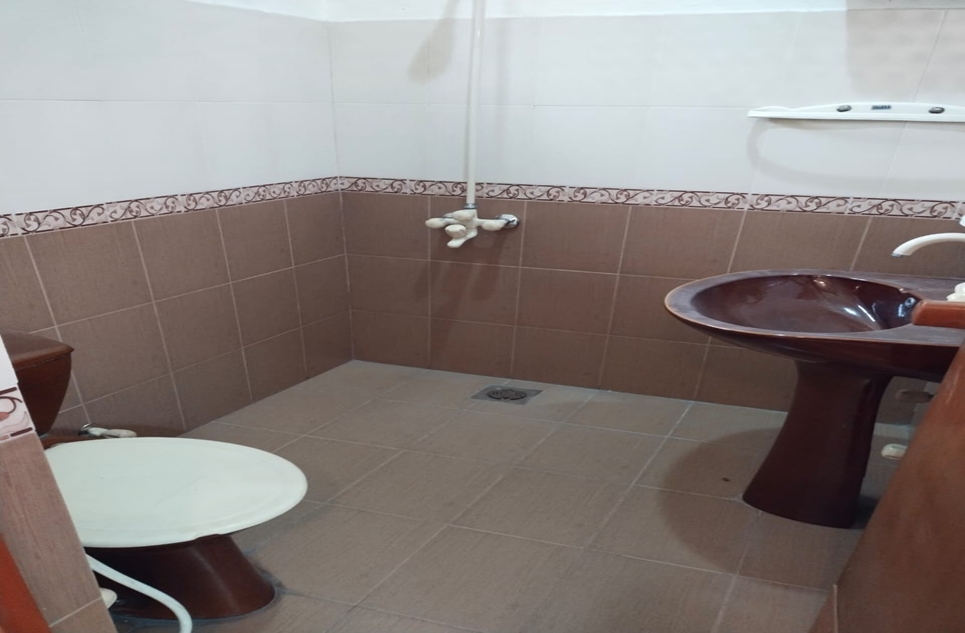 10 Marla House for Sale in Block C, Faisal Town, Lahore