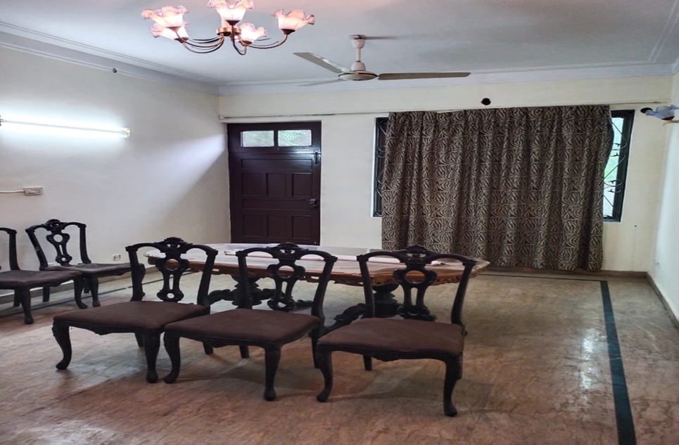 10 Marla House for Sale in Block C, Faisal Town, Lahore