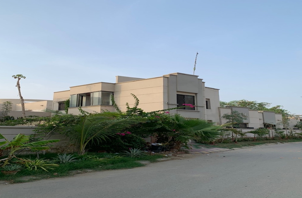 160 square yard house for sale in Saima Luxury Homes Karachi