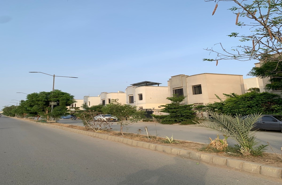 160 square yard house for sale in Saima Luxury Homes Karachi