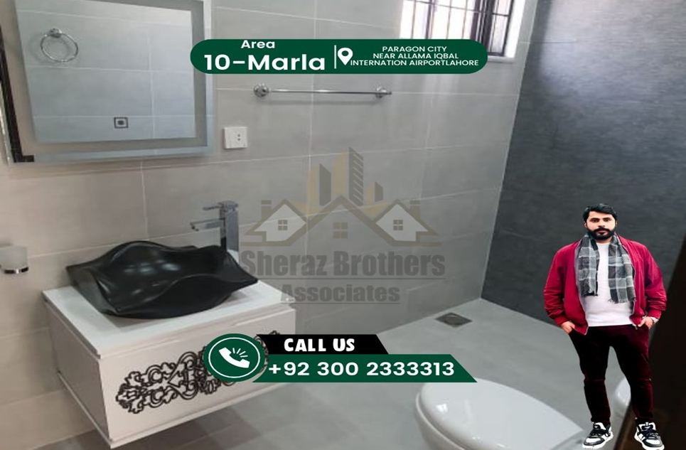 10 marla house for sale in Paragon City Lahore